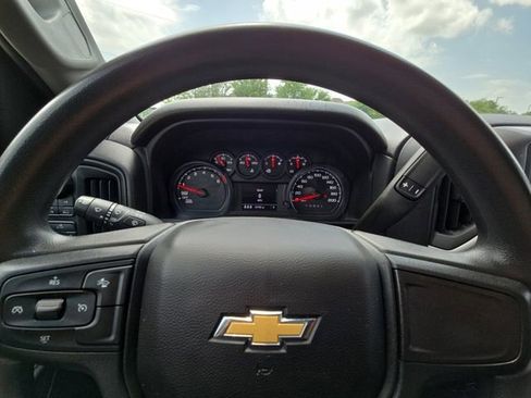 Used 2024 Chevrolet Silverado 1500 Custom image 25
