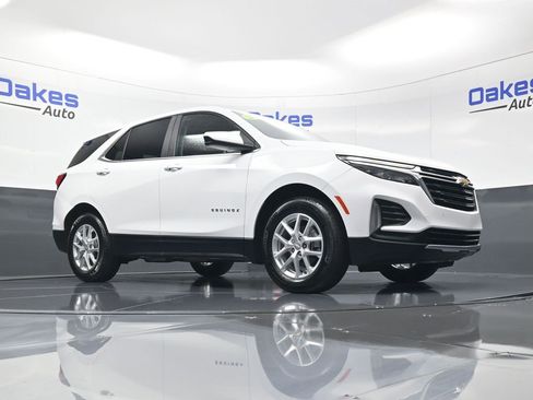 Used 2024 Chevrolet Equinox LT w/ LPO, Floor Liner Package image 41