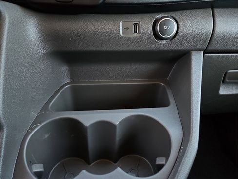 Used 2021 Ford Transit 350 XLT image 24