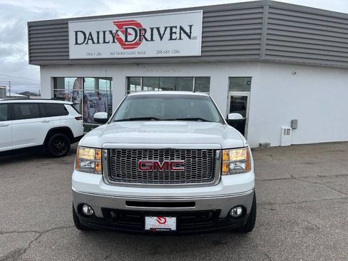 Used 2010 GMC Sierra 1500 SLT image 2