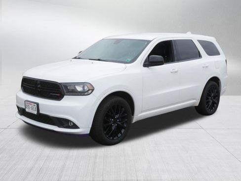 Used 2015 Dodge Durango SXT w/ Blacktop Package AWD/4WD image 3