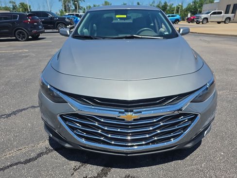Used 2024 Chevrolet Malibu LT FWD image 7