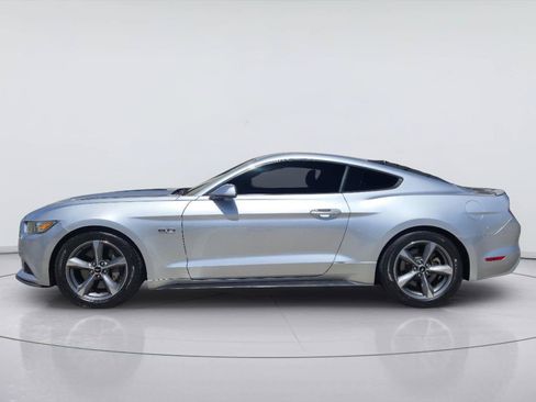Used 2016 Ford Mustang GT RWD image 2