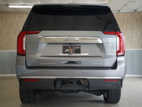 Used 2021 GMC Yukon XL SLT w/ SLT Premium Package AWD/4WD image 6