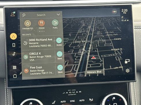 Used 2025 Jaguar F-PACE R-Dynamic S image 25