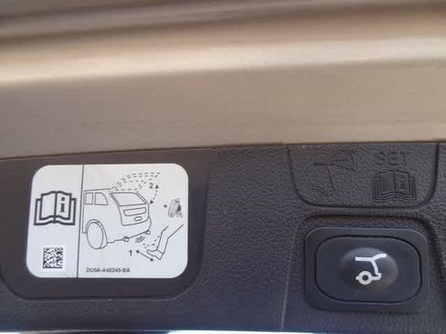 Certified 2017 Ford C-MAX Titanium w/ Equipment Group 301A image 11