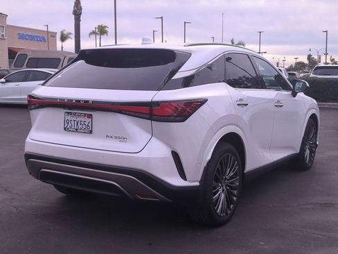 Used 2025 Lexus RX 350 w/ Convenience Package image 6