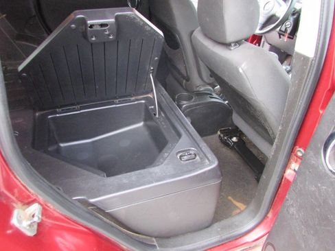 Used 2009 Chevrolet HHR LS image 23