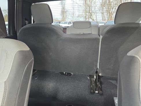 Used 2024 RAM 2500 Big Horn w/ Off Road Package image 21