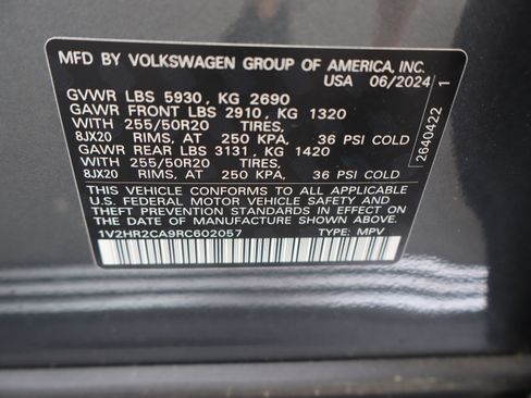 Used 2024 Volkswagen Atlas SE image 47