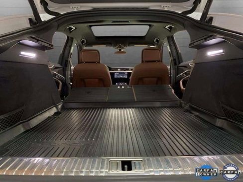 Used 2024 Audi Q8 e-tron Premium AWD/4WD image 90