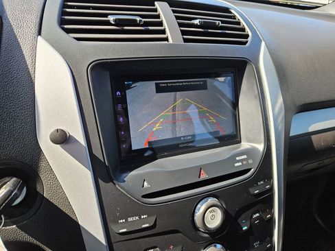 Used 2011 Ford Explorer XLT w/ 202A Rapid Spec Order Code AWD/4WD image 28