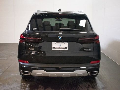 New 2026 BMW X5 xDrive40i w/ Climate Comfort Package image 5