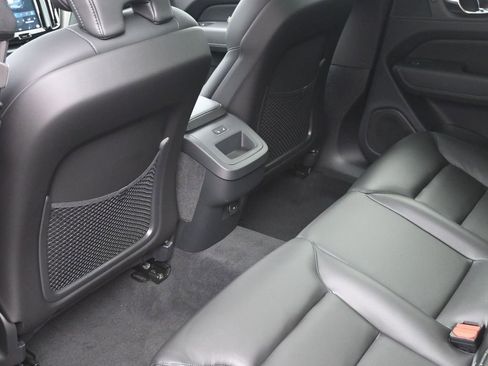 New 2025 Volvo XC60 B5 Core w/ Protection Package Premier image 24