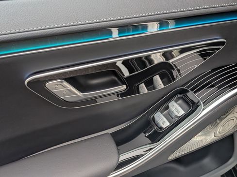 Used 2022 Mercedes-Benz S 580 4MATIC Sedan image 28