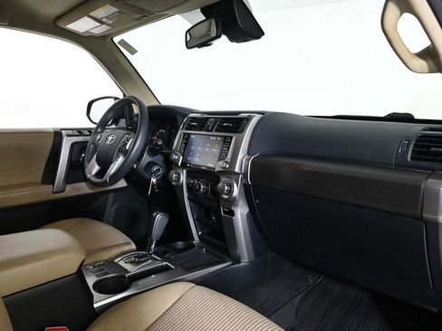 Used 2020 Toyota 4Runner 2WD image 15