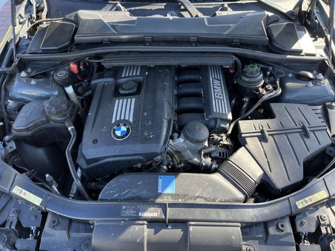 Used 2009 BMW 328i Convertible image 33