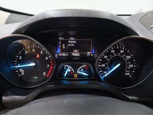 Used 2018 Ford Escape Titanium AWD/4WD image 38