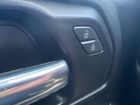 Used 2020 Chevrolet Silverado 2500 W/T w/ WT Fleet Convenience Package AWD/4WD image 12