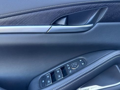 Used 2025 INFINITI QX60 Sensory AWD/4WD image 10