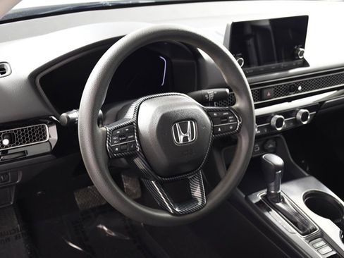 Used 2022 Honda Civic LX image 13