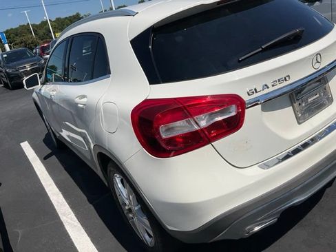 Used 2015 Mercedes-Benz GLA 250 4MATIC image 9