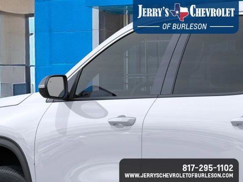 New 2026 Chevrolet Traverse LT w/ Driver Confidence Package image 15