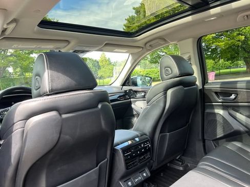 Used 2023 Acura MDX w/ Advance Package AWD/4WD image 27