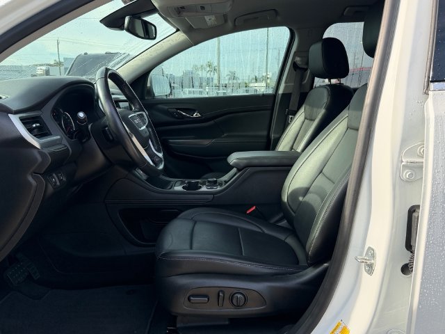 Certified 2021 GMC Acadia SLT FWD image 10