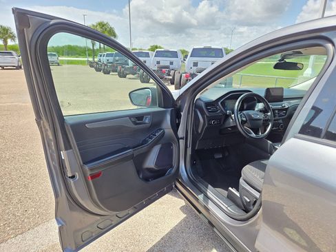 Used 2024 Ford Escape Active FWD image 11