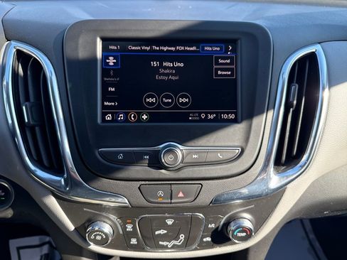 Used 2023 Chevrolet Equinox LT image 28