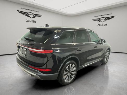 Used 2022 Lincoln Corsair Reserve w/ Equipment Group 201A AWD/4WD image 5