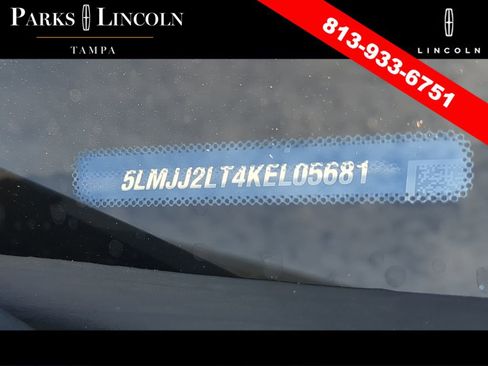 Used 2019 Lincoln Navigator Reserve w/ Cargo Package AWD/4WD image 16