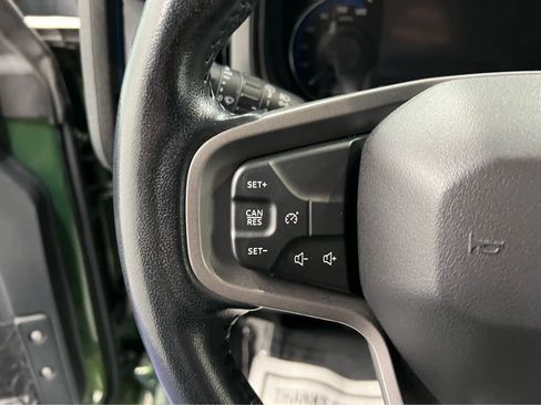 Used 2022 Ford Bronco Black Diamond image 19