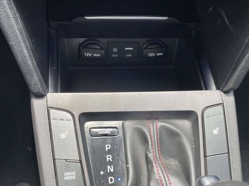 Used 2018 Hyundai Elantra Sport FWD image 20