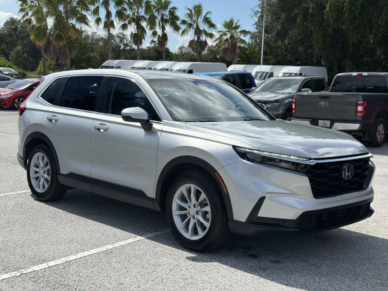 Used 2023 Honda CR-V EX-L image 2