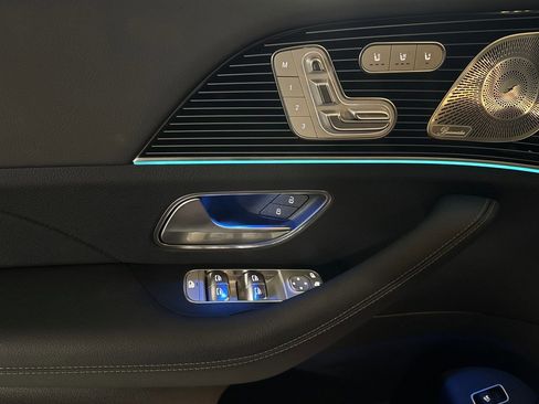 New 2025 Mercedes-Benz GLE 580 4MATIC image 12
