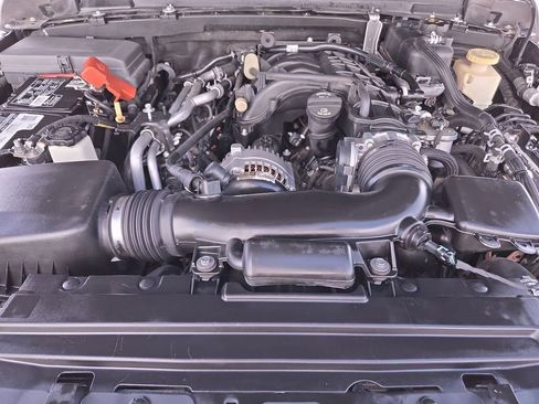 Used 2020 Jeep Gladiator Overland image 33