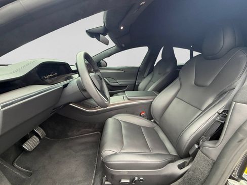 Used 2025 Tesla Model S AWD/4WD image 23