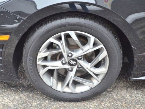 Used 2022 Hyundai Sonata SEL w/ Cargo Package image 13