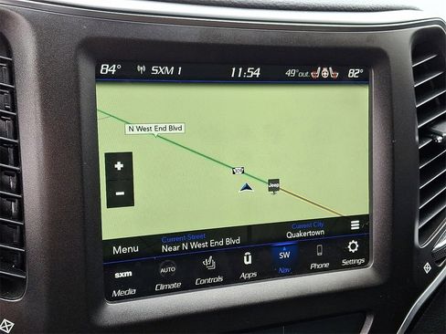 Used 2020 Jeep Cherokee Trailhawk w/ Cold Weather Group image 16