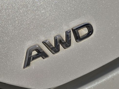 Used 2023 Honda Pilot EX-L image 31