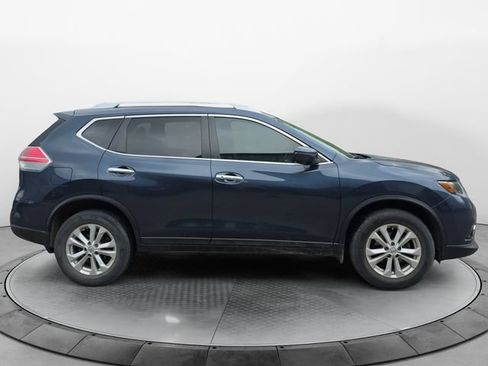 Used 2016 Nissan Rogue SV AWD/4WD image 6
