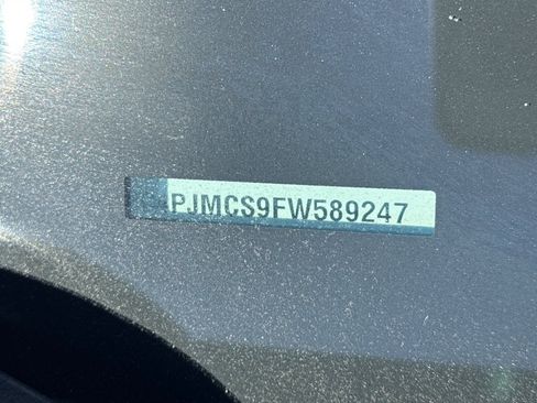 Used 2015 Jeep Cherokee Latitude w/ Comfort/Convenience Group image 28