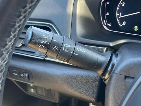 Used 2021 Honda Accord Sport image 12
