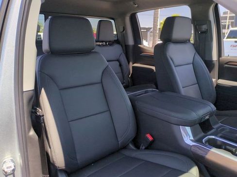 New 2026 GMC Sierra 1500 SLT w/ SLT Premium Package AWD/4WD image 28