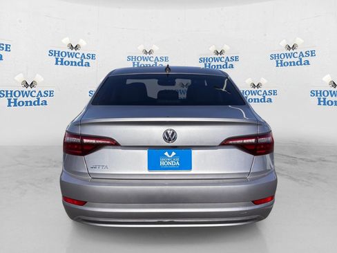 Used 2021 Volkswagen Jetta SE w/ SE Cold Weather Package FWD image 7
