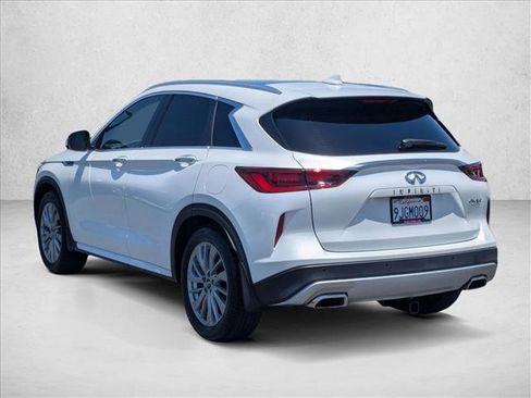 Used 2023 INFINITI QX50 Luxe FWD image 8