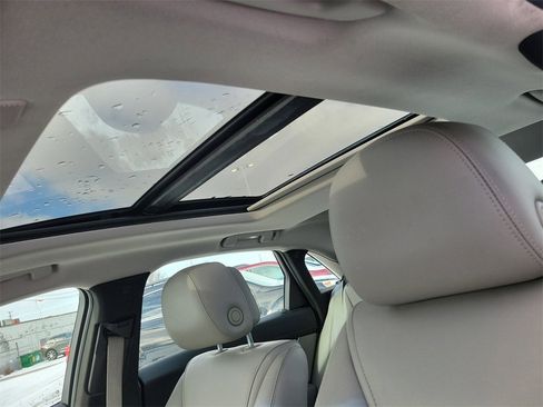 Used 2014 Cadillac XTS Luxury w/ Driver Awareness Package image 30