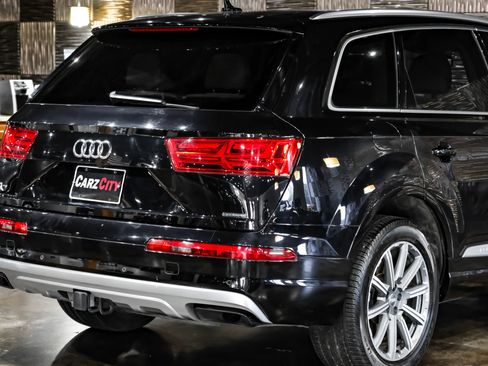 Used 2019 Audi Q7 3.0T Premium Plus w/ Premium Plus Package image 13